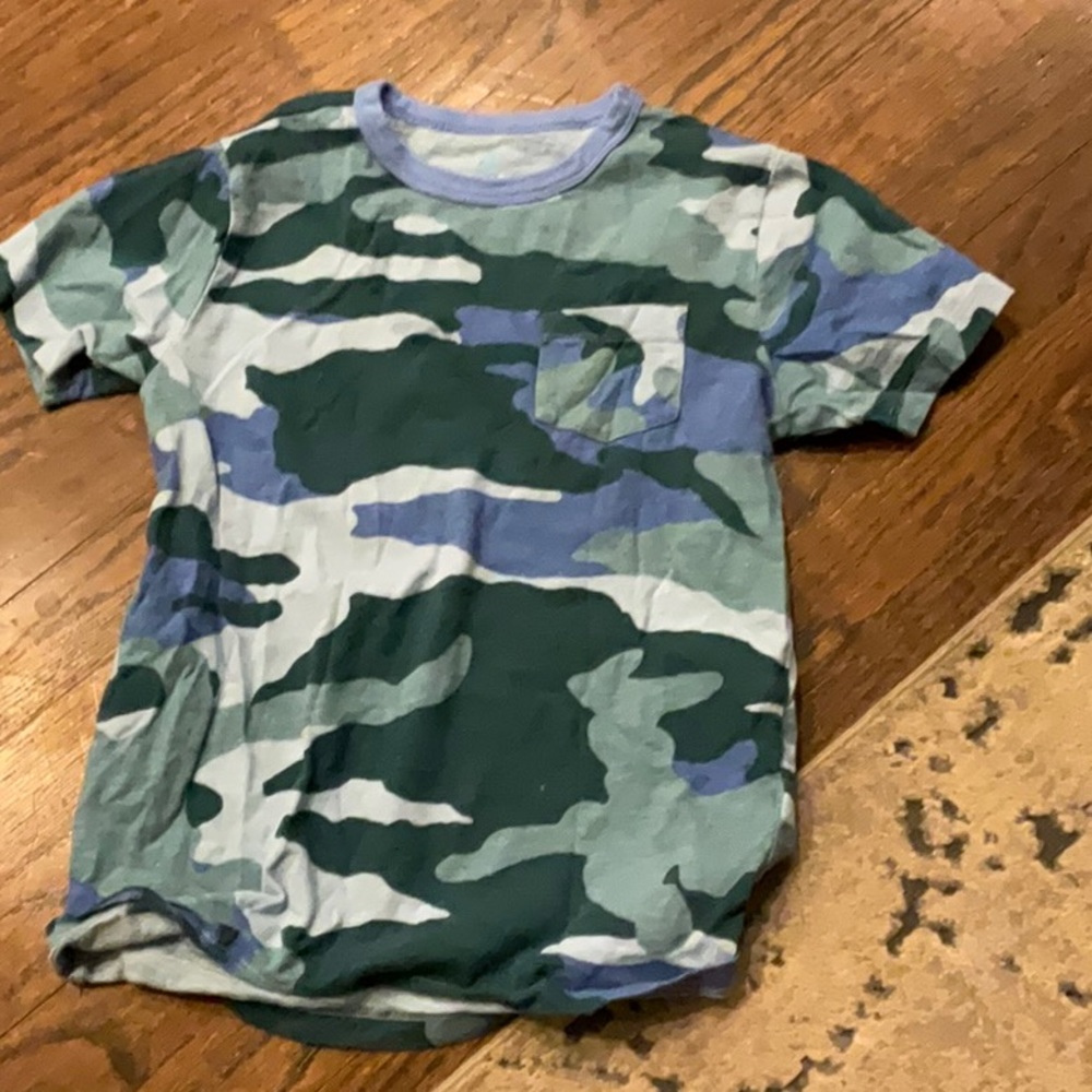 Crew cuts t-shirt